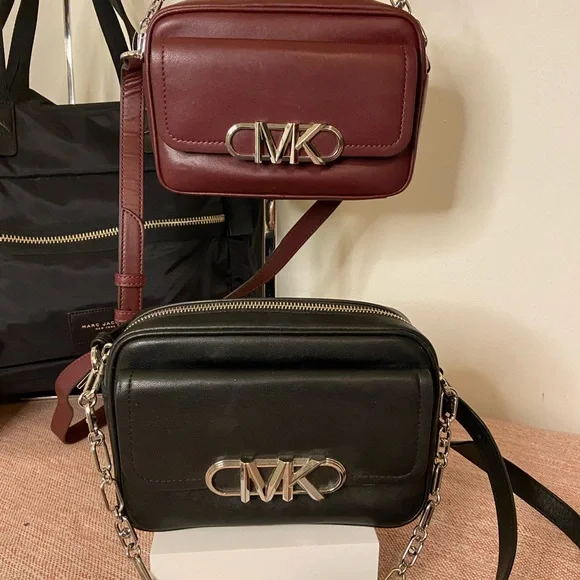 Michael Kors Leather Parker Crossbody Bag - Picture 7 of 11